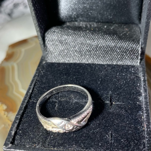 STERLING SILVER BRADFORD EXCHANGE CZ LOVE CROSS OVER RING SIZE 7.5 - Picture 3 of 5